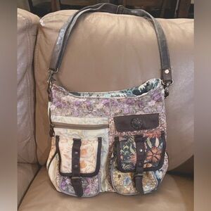 Myra Shoulder Bag